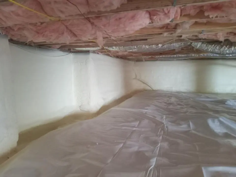 Crawl space encapsulation with closed-cell spray foam for Roof Maintenance in Selinsgrove